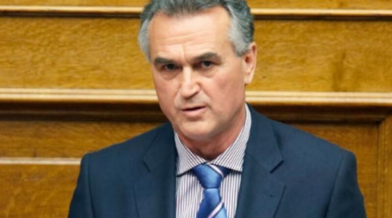 Σάββας Αναστασιάδης: «Είμαστε δίπλα στους Έλληνες της Μαριούπολης»