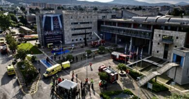 Εκκένωση του Δημαρχείου Θεσσαλονίκης μετά από σεισμό 5,8 Ρίχτερ – Ευρείας κλίμακας άσκηση ετοιμότητας