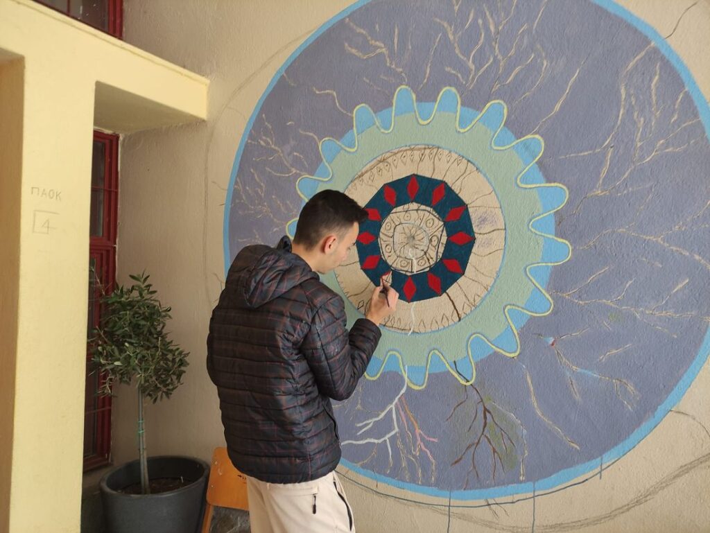 Η ξεχωριστή τοιχογραφία που έκαναν μαθητές στο Γυμνάσιο Αξιού (pics)