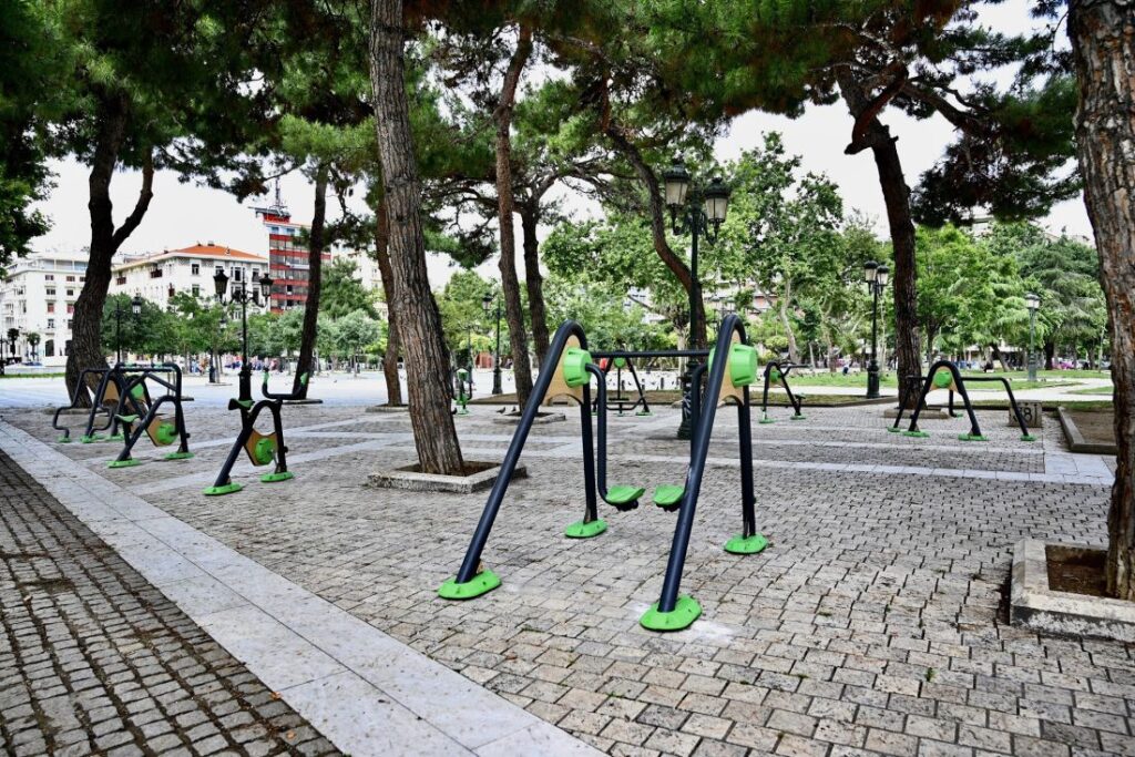 Δ. Θεσσαλονίκης: Νέο υπαίθριο γυμναστήριο στην πλατεία Αρχαίας Αγοράς
