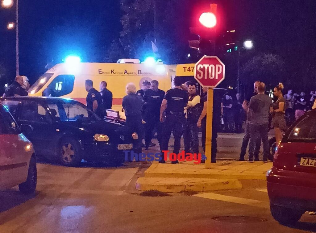 Άγρια καταδίωξη στη Θεσσαλονίκη – Τραυματίστηκαν δύο αστυνομικοί, ο ένας σοβαρά