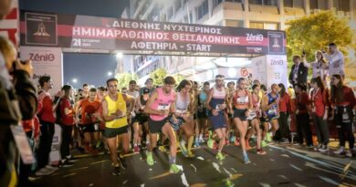 Μαγική βραδιά γεμάτη ρεκόρ ο 11ος Διεθνής Νυχτερινός Ημιμαραθώνιος Θεσσαλονίκης - ZeniΘ, με 18.000 δρομείς!