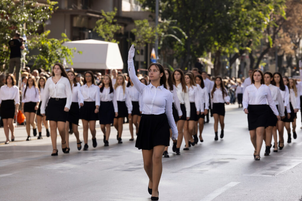 Θεσσαλονίκη: Μαθητική παρέλαση στην Τσιμισκή (vid)