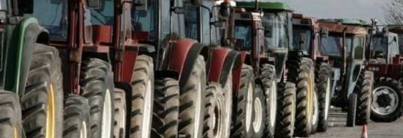 Έκλεισαν τα διόδια των Μαλγάρων και στα δύο ρεύματα οι αγρότες