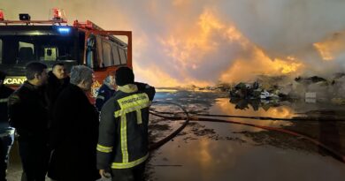 Στη μάχη με τις φλόγες από την πρώτη στιγμή ο δήμαρχος Κορδελιού – Ευόσμου Λευτέρης Αλεξανδρίδης