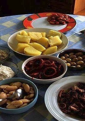 Αυξημένη ζήτηση για νηστίσιμα προϊόντα και στρατηγική αναδιάταξη στην αγορά της εστίασης