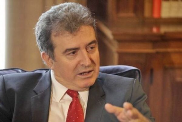 «Βραχιολάκι» σε όλους τους υπόδικους για ενδοοικογενειακή βία που τίθενται υπό περιοριστικούς όρους