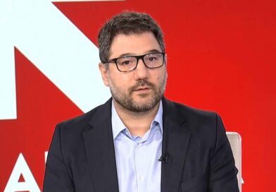 Νάσος Ηλιόπουλος στον Flash 99,4: Το να στέλνεις τα ΜΑΤ να ρίχνουν δακρυγόνα είναι σα να κόβεις πατάτες με τσεκούρι