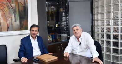 Συνάντηση Αλεξανδρίδη - Γκιουλέκα στον Εύοσμο - Τι συζήτησαν