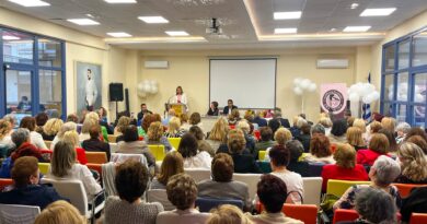 Ο Δήμος Δέλτα και ο Σύλλογος Γυναικών Χαλαίστρη τίμησαν τη γιορτή της Μητέρας (photos)