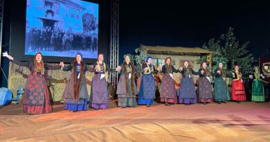 Μια ξεχωριστή βραδιά μνήμης και πολιτισμού στη Χαλάστρα (pics)