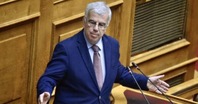Σιμόπουλος: «Μπάχαλο με τη ΔΕΘ – Οι αρμόδιοι υπουργοί ακούν;»