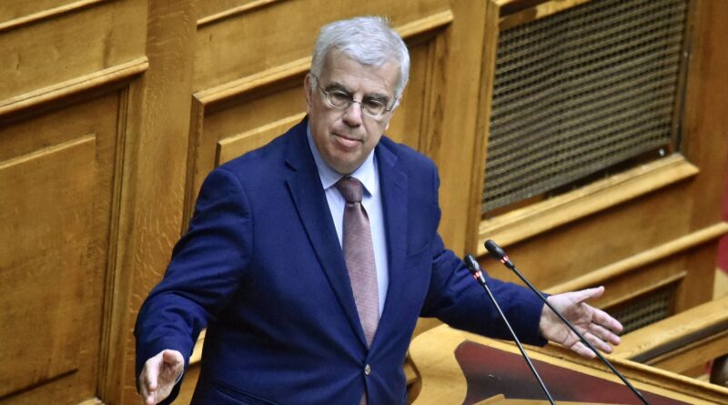 Σιμόπουλος: «Μπάχαλο με τη ΔΕΘ – Οι αρμόδιοι υπουργοί ακούν;»