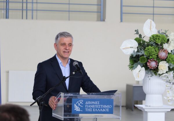 Χαλάστρα: Συνάντηση Γιουτίκα με αγρότες από το μπλόκο των Μαλγάρων