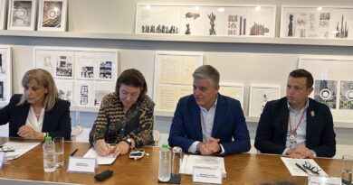 Προγραμματική Σύμβαση Πολιτιστικής Ανάπτυξης μεταξύ του Υπουργείου Πολιτισμού, της ΠΚΜ και του MOMus