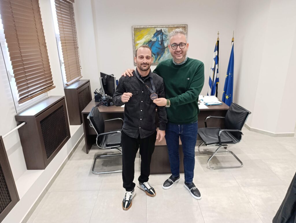 Συγχαρητήρια Π. Τσακίρη στον Κ. Παπαδόπουλο για το χάλκινο μετάλλιο στους Βαλκανικούς Αγώνες Jiu Jitsu