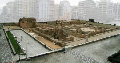 Τι απαντά η ΕΦΑΠΟΘ για τις αντιδράσεις για την περίφραξη στο Ανάκτορο του Γαλερίου