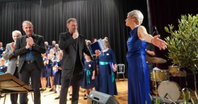 Δήμος Κορδελιού – Ευόσμου: Πόλος έλξης το μεγάλο αφιέρωμα στον Μίκη Θεοδωράκη