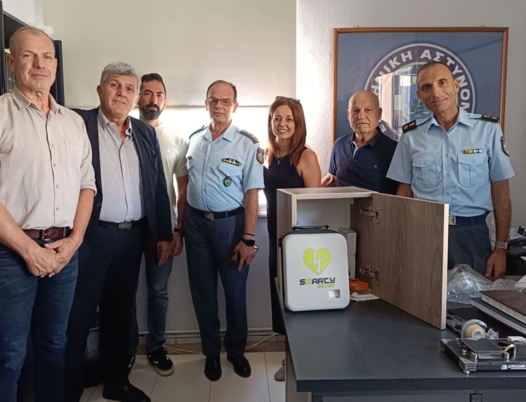 Δωρεά αυτόματου απινιδωτή στο ΑΤ Κορδελιού Ευόσμου – Στη διάθεση των δημοτών όλο το 24ωρο