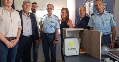 Δωρεά αυτόματου απινιδωτή στο ΑΤ Κορδελιού Ευόσμου – Στη διάθεση των δημοτών όλο το 24ωρο