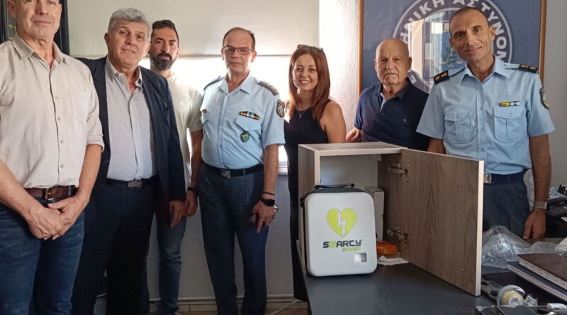 Δωρεά αυτόματου απινιδωτή στο ΑΤ Κορδελιού Ευόσμου – Στη διάθεση των δημοτών όλο το 24ωρο