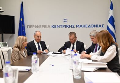 Ολοκληρώνεται το Κλειστό Γυμναστήριο της Μίκρας - Υπογραφές Βρούτση, Αηδονά (pics)