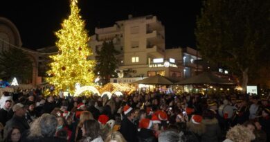 Δήμος Κορδελιού - Ευόσμου: Άρωμα Ευρώπης στην κεντρική πλατεία του Ευόσμου (pics)