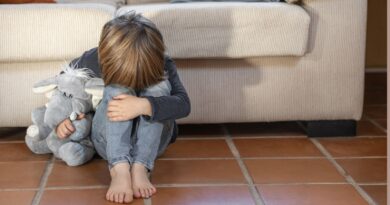 Θεσσαλονίκη: 55χρονη βίαζε τον ανήλικο γιο της οικιακής βοηθού της