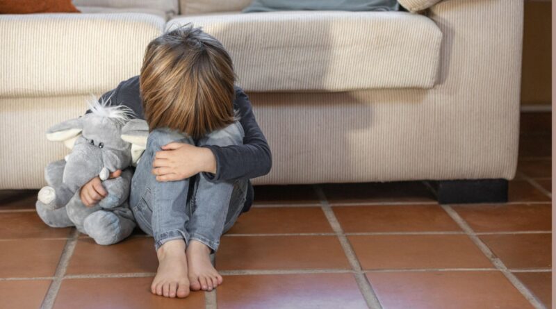 Θεσσαλονίκη: 55χρονη βίαζε τον ανήλικο γιο της οικιακής βοηθού της