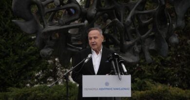 Στις εκδηλώσεις για την Εθνική Ημέρα Μνήμης των Ελλήνων Εβραίων Μαρτύρων και Ηρώων του Ολοκαυτώματος ο Στέλιος Αγγελούδης