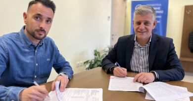 Έργα αντιπλημμυρικής προστασίας στον κόμβο της  Ε.Ο. Θεσσαλονίκης – Καβάλας με τον Σταυρό υπέγραψε ο Κ. Γιουτίκας