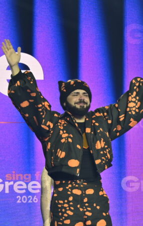 Eurovision 2026: Ποιος είναι ο Akylas που σάρωσε στον εθνικό τελικό και θα εκπροσωπήσει την Ελλάδα με το «Ferto»