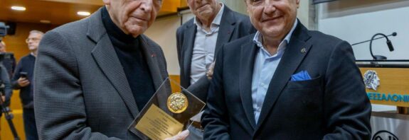 Τον σκηνοθέτη Κώστα Γαβρά τίμησε ο Δήμος Θεσσαλονίκης