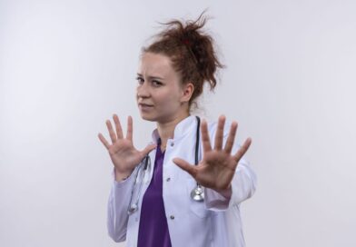 Αύξηση των περιστατικών βίας σε βάρος γιατρών και νοσηλευτών