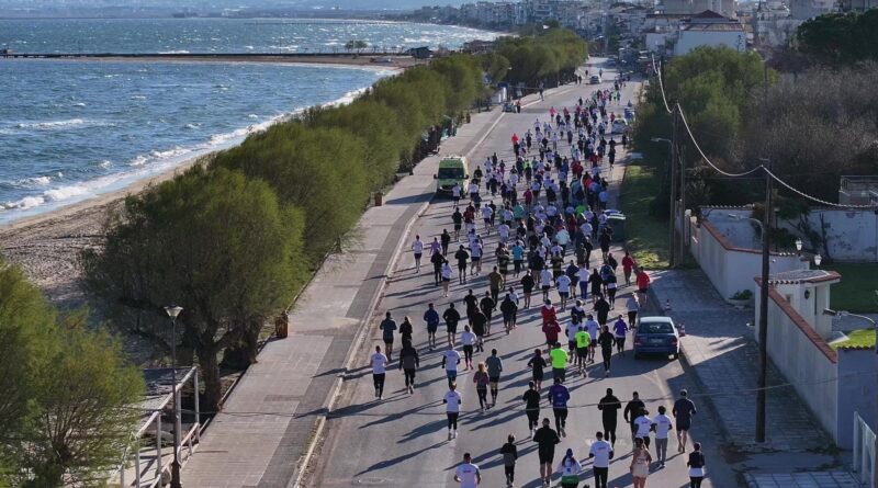 Σπουδαίες επιδόσεις και καταπληκτικές εμπειρίες για 2.000 δρομείς στον 3ο Παράκτιο Ημιμαραθώνιο Θερμαϊκού «Αντώνης Ματζάρης»!