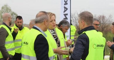 Δράση καθαρισμού μπαζοαπορριμμάτων στη ΒΙ.ΠΕ. Σίνδου σε συνεργασία με την ΑΝΑΚΕΜ (pics)