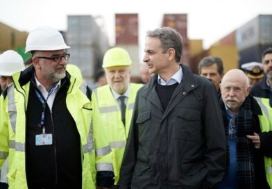 Μητσοτάκης: Η κατασκευή του 6ου προβλήτα θα αναβαθμίσει το λιμάνι της Θεσσαλονίκης, ώστε να μετατραπεί σε διαμετακομιστικό κόμβο