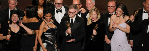 Βραβεία Όσκαρ 2026: Σάρωσε το «One Battle After Another» με έξι αγαλματίδια – Αναλυτικά οι νικητές