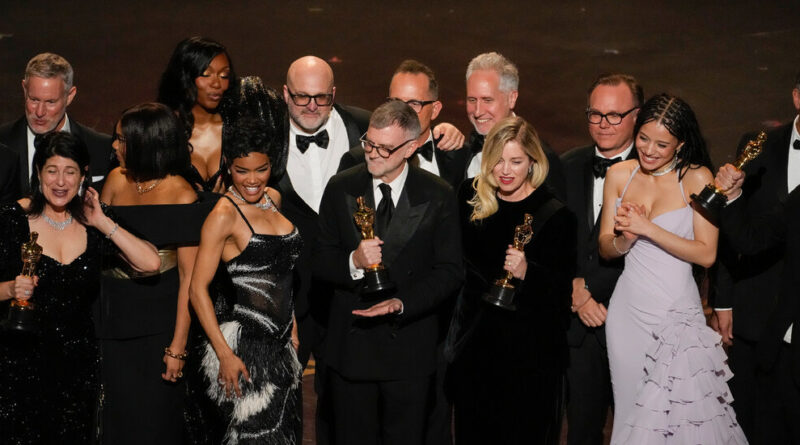 Βραβεία Όσκαρ 2026: Σάρωσε το «One Battle After Another» με έξι αγαλματίδια – Αναλυτικά οι νικητές