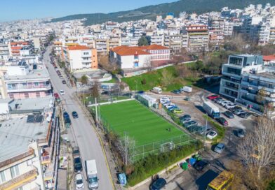 Παραδόθηκε το γήπεδο 5x5 της Τριανδρίας, άλλη μία σημαντικήκοινωνική-αθλητική προσφορά του ΜΕΑΣ ΤΡΙΤΩΝ και της εταιρείας ΑΝΑΔΟΜΩ