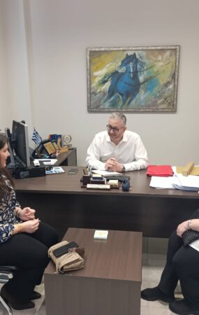 Δ. Ωραιοκάστρου: Συγχαρητήρια Τσακίρη σε μαθήτρια που διακρίθηκε σε πανελλήνιο διαγωνισμό αφίσας-ιστορικού αφηγήματος