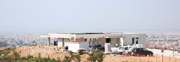 Στο «φουλ» οι μηχανές για τα εγκαίνια του περιαστικού δάσους Ευκαρπίας - Φυτεύτηκαν 100.000 δέντρα