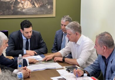 Ικανοποίηση Γιουτίκα για τον Δυτικό Προαστιακό Σιδηρόδρομο