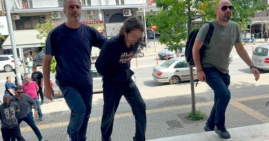 Τον πυροβόλησαν και τον πέταξαν στον Λουδία επειδή τους έκλεψε περιστέρια: Τι ισχυρίζονται οι δύο κατηγορούμενοι για τη δολοφονία του 54χρονου