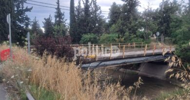 Γεφυράκι Φοίνικα: Έναν χρόνο κλειστό – «Δεν ξέρουμε αν μπορεί να ανοίξει, θα χρειαστεί πλήρη ανακατασκευή»