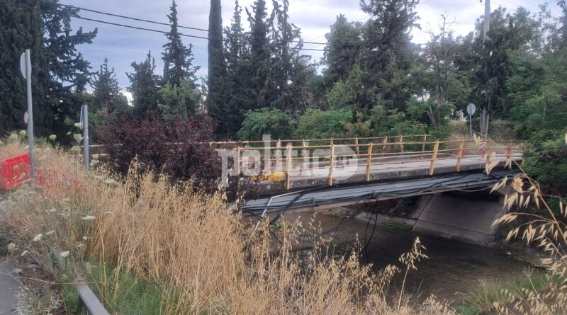 Γεφυράκι Φοίνικα: Έναν χρόνο κλειστό – «Δεν ξέρουμε αν μπορεί να ανοίξει, θα χρειαστεί πλήρη ανακατασκευή»