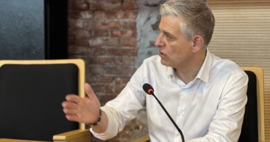 Πρωτοβουλία Γιουτίκα για τον καθαρισμό του Θερμαϊκού - Βάζει "πλάτη" η Αντιπεριφέρεια Θεσσαλονίκης