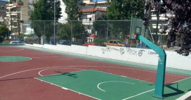 Βανδαλισμοί στα νέα γηπεδάκια στη Νυμφαίου πριν κλείσουν εβδομάδα