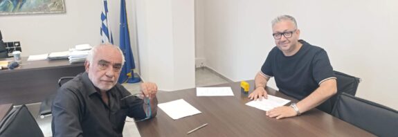 Δ. Ωραιοκάστρου: Υπογράφηκαν οι συμβάσεις για την αναβάθμιση της παλαιάς Κοινότητας Λητής και των γηπέδων ποδοσφαίρου Λητής και Νεοχωρούδας
