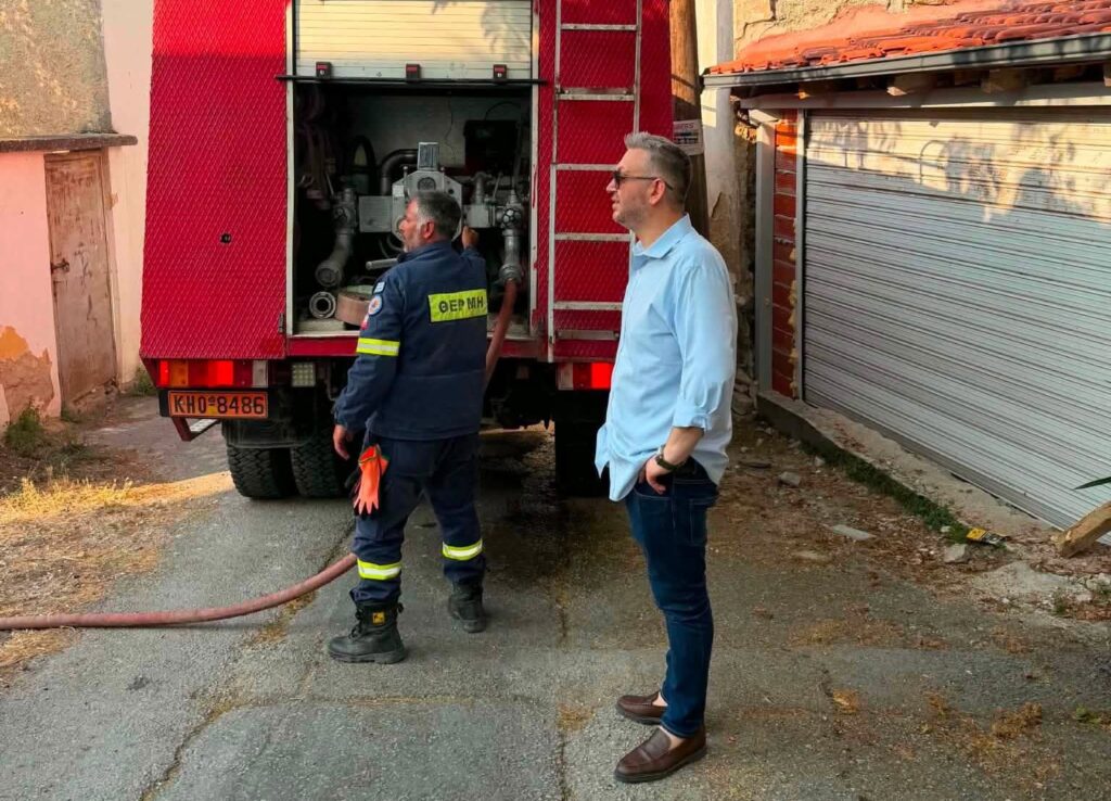 Τσακίρης: «Δεν υπάρχουν λόγια. Ένας ενήλικας και ένα παιδί 12 ετών έχασαν τη ζωή τους με τραγικό τρόπο»